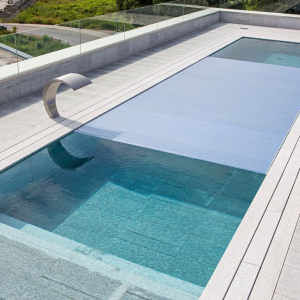 Foto-Abdeckung-mit-4-seitiger-Überlaufschlitzrinne-2